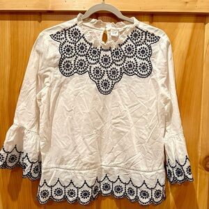 Gap Ladies size M High neck  White and Blue Embroidered Top with eyelet